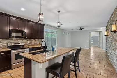 7351 W Palo Brea Lane, Peoria, AZ 85383 - Photo 15