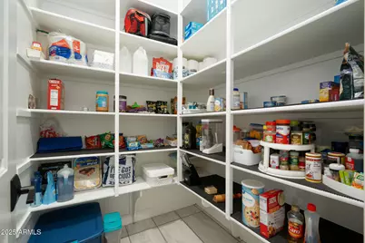 8528 W Fallen Leaf Lane, Peoria, AZ 85383 - Photo 13