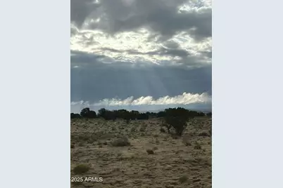 12393 Mesa View Road #_, Williams, AZ 86046 - Photo 1
