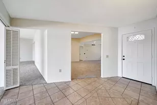 10614 W Emerald Point, Sun City, AZ 85351 - Photo 11