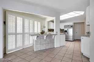 10614 W Emerald Point, Sun City, AZ 85351 - Photo 15