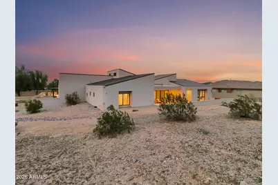 17934 W Estes Way, Goodyear, AZ 85338 - Photo 13