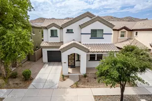 3903 E Branham Ln, Phoenix, AZ 85042 - Photo 3