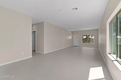 414 E Eason Avenue, Buckeye, AZ 85326 - Photo 5