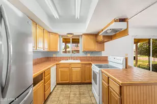 1016 Cholla Cir, Sierra Vista, AZ 85635 - Photo 3