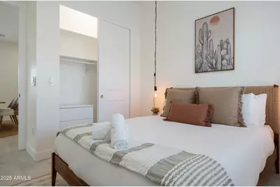 5049 E Shaw Butte Drive, Scottsdale, AZ 85254 - Photo 7