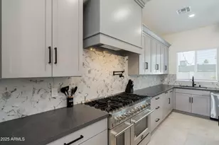 5049 E Shaw Butte Dr, Scottsdale, AZ 85254 - Photo 19