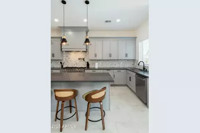 5049 E Shaw Butte Drive, Scottsdale, AZ 85254 - Photo 13
