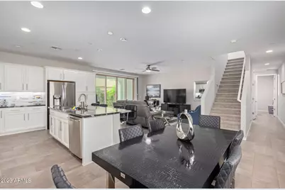 1954 S Follett Way, Gilbert, AZ 85295 - Photo 7