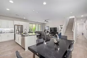 1954 S Follett Way, Gilbert, AZ 85295 - Photo 7