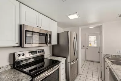 1165 E Beryl Avenue, Phoenix, AZ 85020 - Photo 1