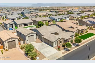 22886 E Russet Road, Queen Creek, AZ 85142 - Photo 45