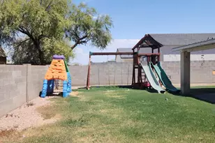 9584 W Tinajas Dr W, Arizona City, AZ 85123 - Photo 17