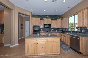 26853 N 89th Dr, Peoria, AZ 85383 - Photo 3
