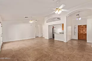 22130 N 89th Ave, Peoria, AZ 85383 - Photo 11