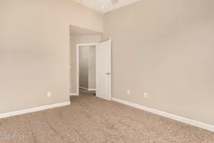 240 W Juniper Ave, Gilbert, AZ 85233 - Photo 23