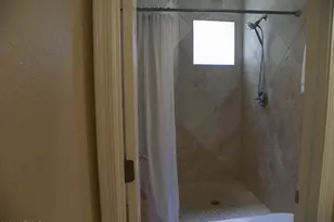 8653 E Royal Palm Rd, Scottsdale, AZ 85258 - Photo 15