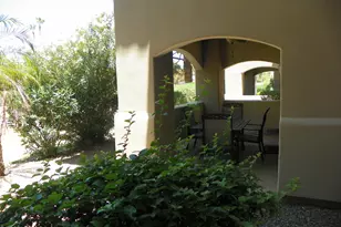 8653 E Royal Palm Rd, Scottsdale, AZ 85258 - Photo 23