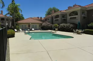 8653 E Royal Palm Rd, Scottsdale, AZ 85258 - Photo 31
