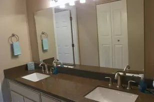 8653 E Royal Palm Rd, Scottsdale, AZ 85258 - Photo 15