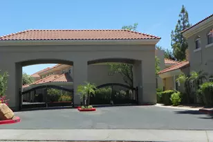 8653 E Royal Palm Rd, Scottsdale, AZ 85258 - Photo 27