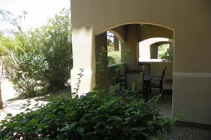 8653 E Royal Palm Rd, Scottsdale, AZ 85258 - Photo 23