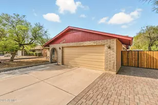 4834 W Vogel Ave, Glendale, AZ 85302 - Photo 1