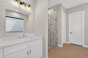 25832 N 151st Ave, Surprise, AZ 85387 - Photo 19