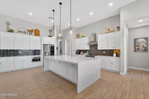 25832 N 151st Ave, Surprise, AZ 85387 - Photo 9