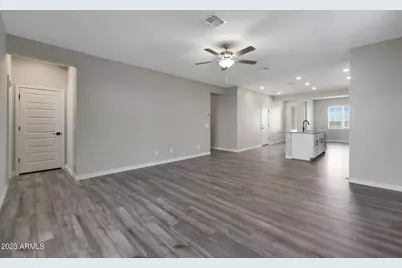 10293 N 115th Avenue, Youngtown, AZ 85363 - Photo 9