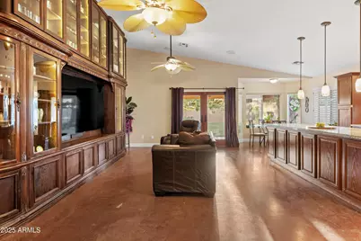 15402 N 45th Place, Phoenix, AZ 85032 - Photo 11