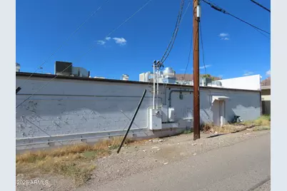 831 S Western Avenue, Superior, AZ 85173 - Photo 7