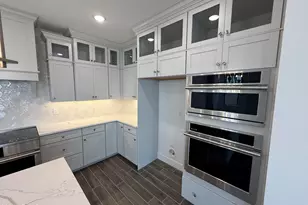 2410 W Los Arboles Pl, Chandler, AZ 85224 - Photo 5