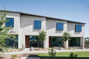 6115 E Hollyhock, Phoenix, AZ 85018 - Photo 1