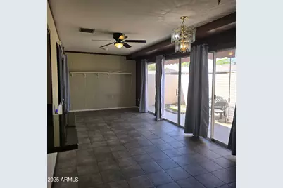 11120 W Desert Butte Drive, Sun City, AZ 85351 - Photo 15