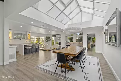 7322 E Sierra Vista Drive, Scottsdale, AZ 85250 - Photo 11