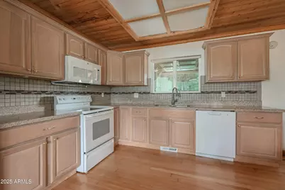 440 E Navajo Road, Munds Park, AZ 86017 - Photo 43