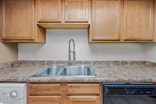 16602 N 25th St, Phoenix, AZ 85032 - Photo 9