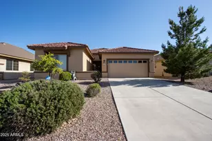 1924 Thunder Meadows Dr, Sierra Vista, AZ 85635 - Photo 1