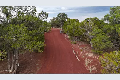 35445 Sr 61 -- #13, Vernon, AZ 85940 - Photo 7