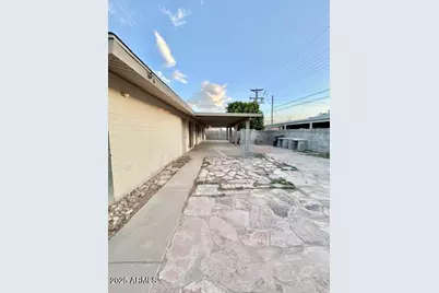 5010 N 60th Drive, Glendale, AZ 85301 - Photo 5