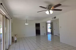 5010 N 60th Dr, Glendale, AZ 85301 - Photo 7