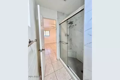 5010 N 60th Drive, Glendale, AZ 85301 - Photo 11