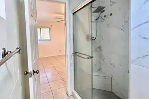 5010 N 60th Dr, Glendale, AZ 85301 - Photo 11