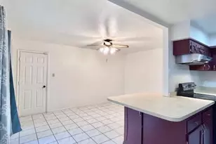 5010 N 60th Dr, Glendale, AZ 85301 - Photo 9