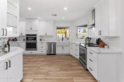 6049 E Crocus Drive, Scottsdale, AZ 85254 - Photo 13