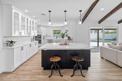 6049 E Crocus Drive, Scottsdale, AZ 85254 - Photo 7