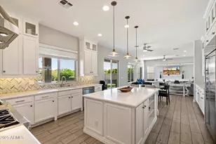 23213 N 44th Pl, Phoenix, AZ 85050 - Photo 9