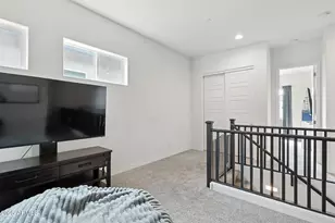 7236 W Phelps Rd, Peoria, AZ 85382 - Photo 37