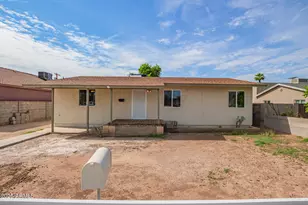 3527 W Almeria Rd, Phoenix, AZ 85009 - Photo 1